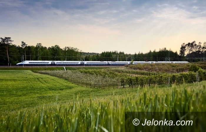 Polska: Na długi weekend pociągami PKP Intercity