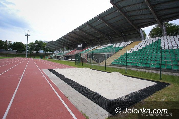 Jelenia Góra: Przygotowują stadion na Młodzieżowe Mistrzostwa Polski