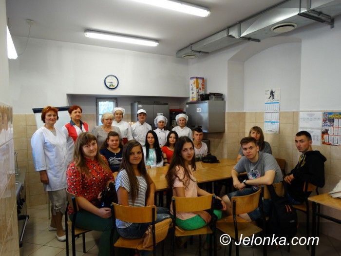 Jelenia Góra: Letnia szkoła – Ukraina” w „Handlówce” 