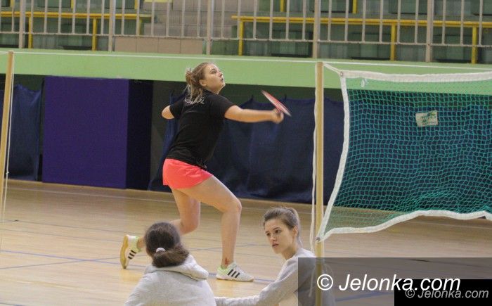 Jelenia Góra: Trwa turniej badmintona szkół ponadgimnazjalnych
