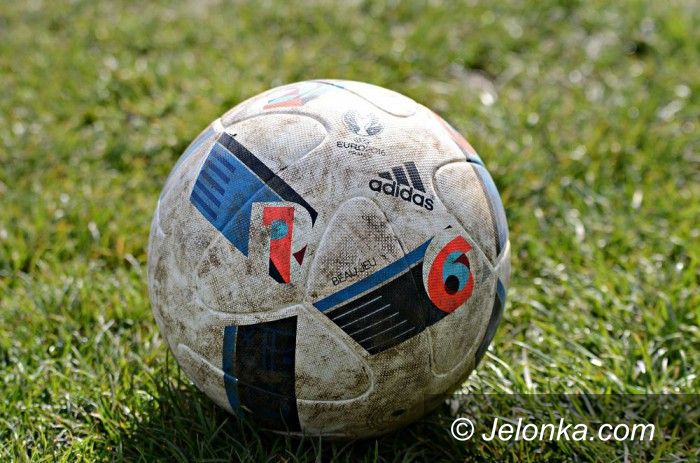 III liga piłkarska: Lekcja futbolu od Pniówka