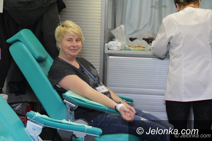 Jelenia Góra: Funkcjonariusze oddali krew dla potrzebujących dzieci