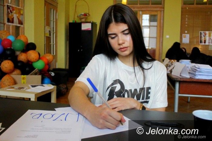 Jelenia Góra: Młodzież pisze listy i liczy na wsparcie