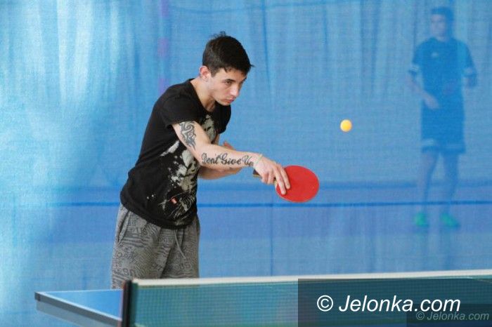 Jelenia Góra: Turniej szkół średnich w tenisie stołowym