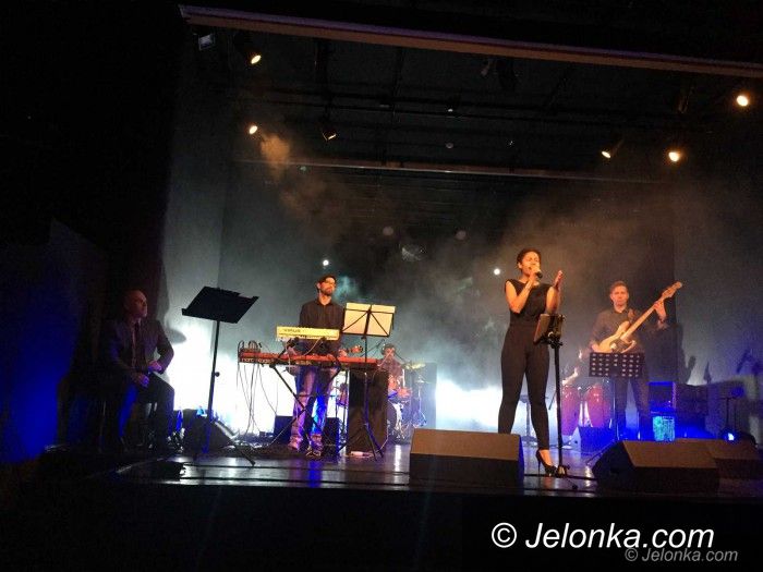 Jelenia Góra: Koncert gospel Anny Marii Mbayo w JCK