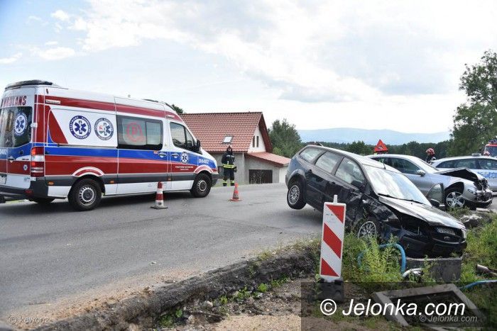 Region: Wypadek w Dziwiszowie. Dwoje dzieci w szpitalu