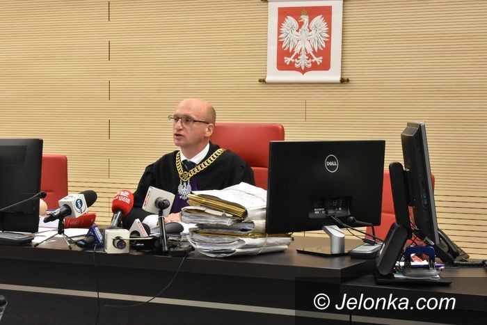 Jelenia Góra: Ruszył proces w sprawie sylwestrowej tragedii