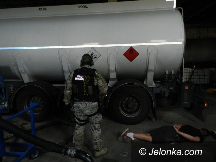 Polska: Gang „zmieniał” olej opałowy w napędowy