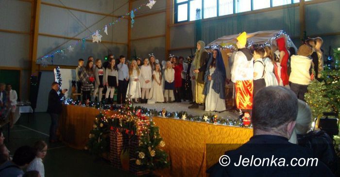 Region: „Betlejemska dobranocka” w szkole w Miłkowie