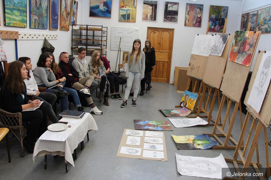 Jelenia Góra: Czas wzmożonych działań artystycznych w Rzemiosłach