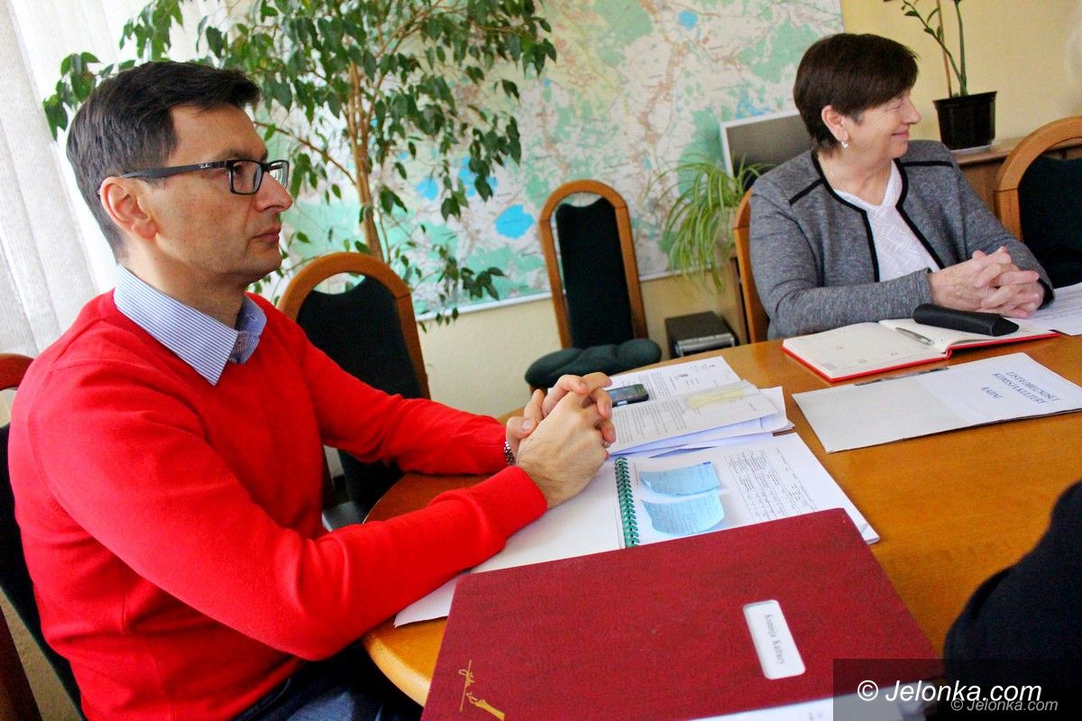 Jelenia Góra: Komisja Kultury za rezygnacją z „Zameczku”