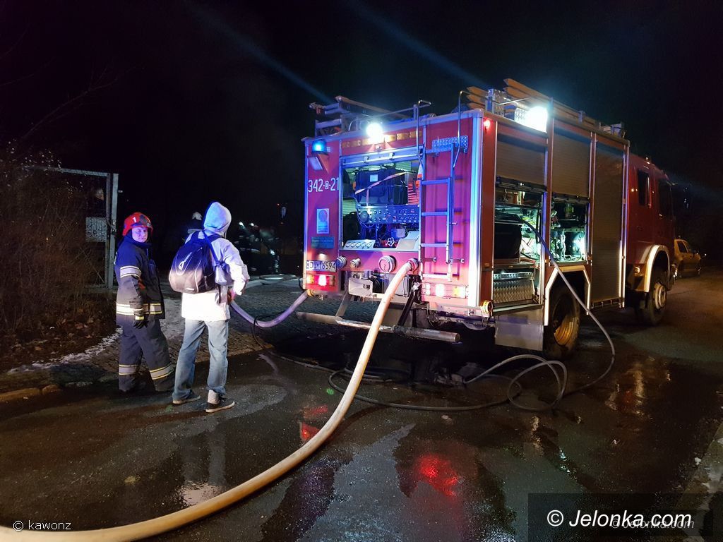 Jelenia Góra: Pożar autobusu na Kraszewskiego