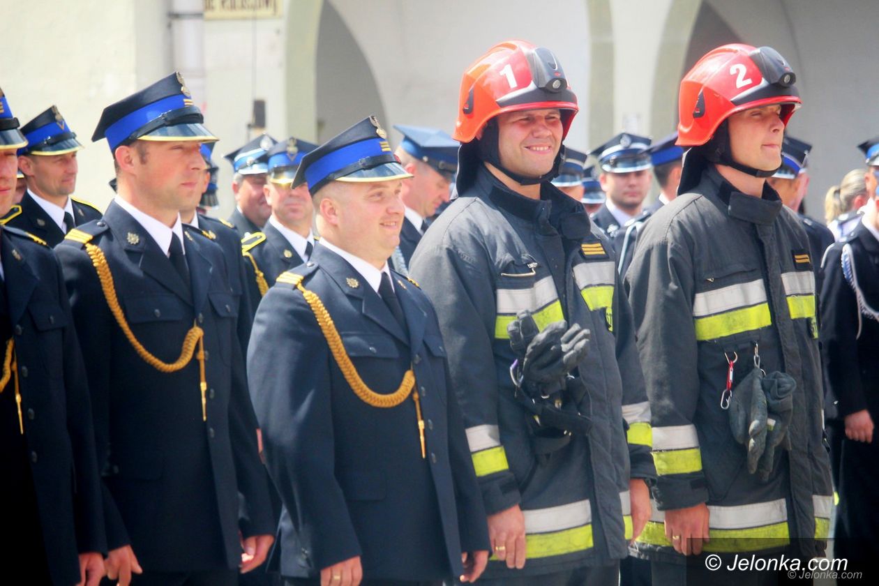 Jelenia Góra: Strażacy świętowali