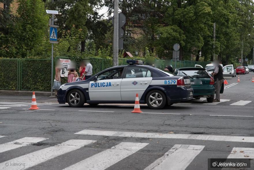 Jelenia Góra: Kolizja samochodów na ulicy Mickiewicza