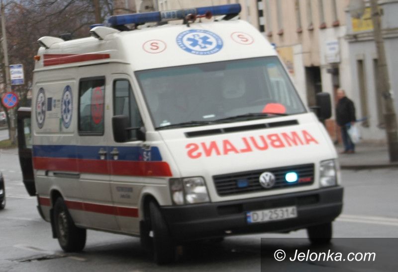 Jelenia Góra: Pogotowie nie zabrało bezdomnego do szpitala