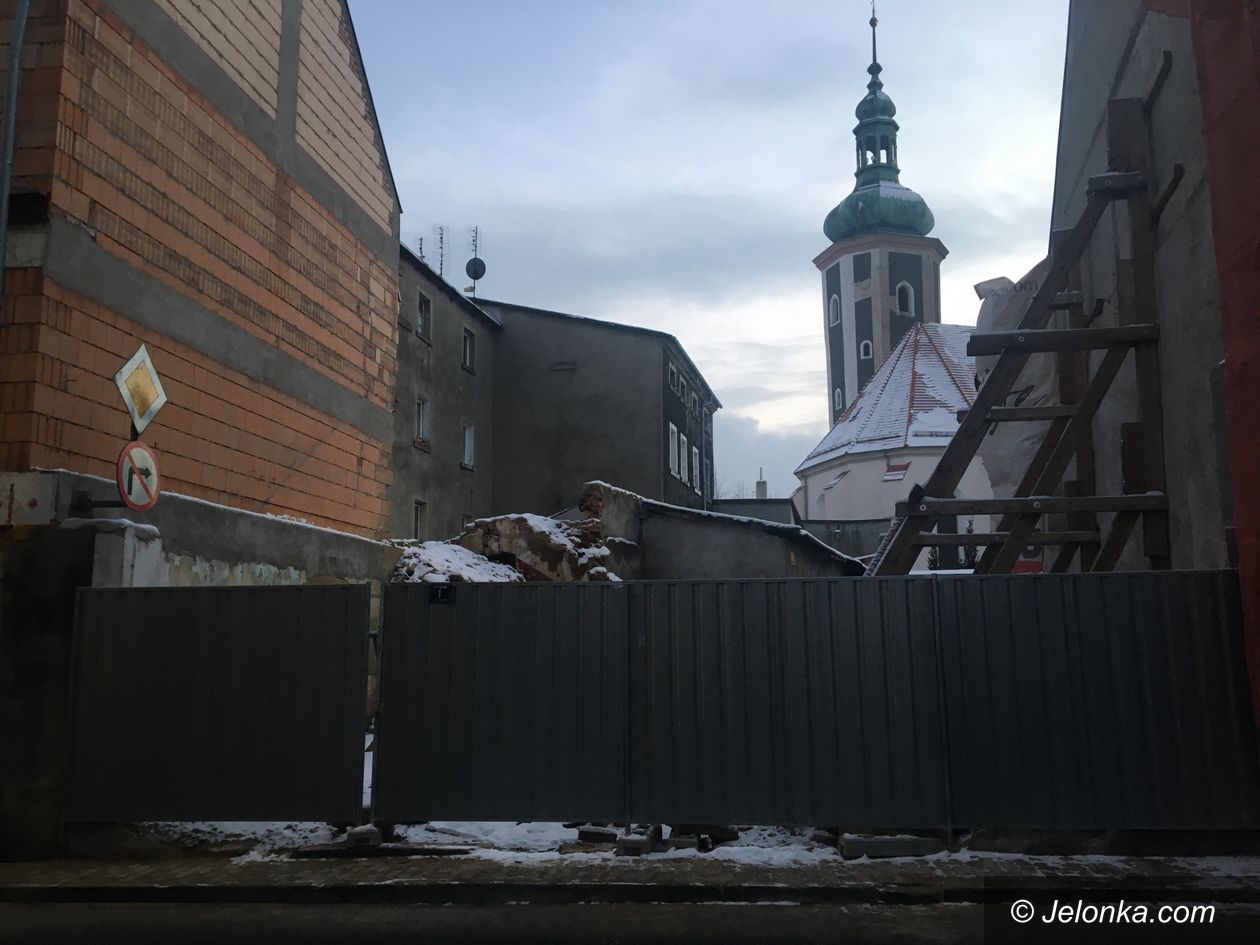 Mirsk: Budynek po wybuchu będzie remontowany
