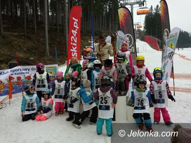 Karpacz: Znakomita walka młodych narciarzy