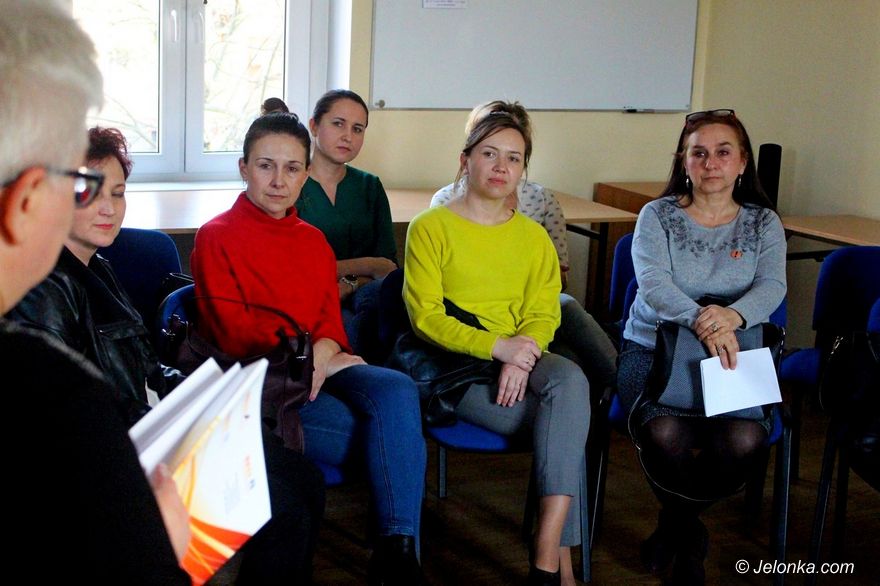 Jelenia Góra: Debata o edukacji