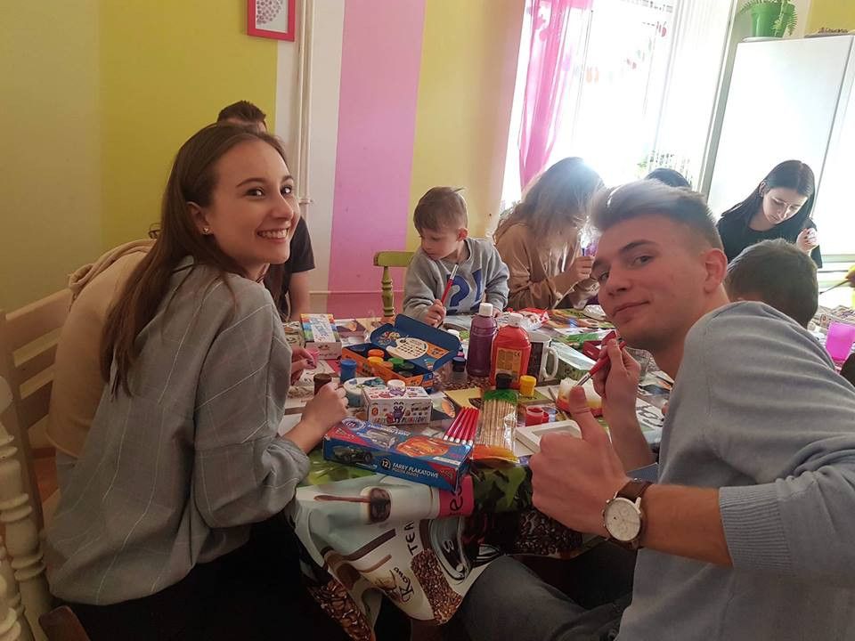 Kowary: Wielkanocne dary od młodzieży z "Lema"