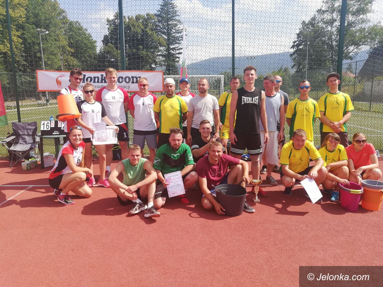 Miłków: Wakacyjny turniej siatkówki z Milanos