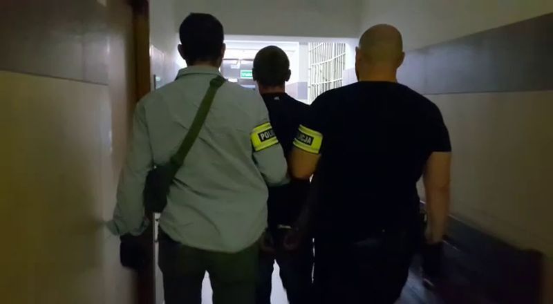 Jelenia Góra: Za rozbój trafił na 3 miesiące do aresztu
