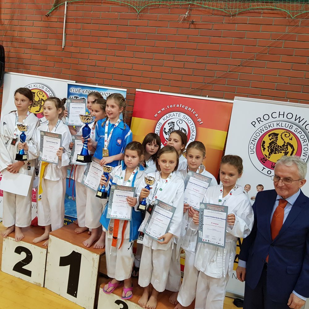 Legnica: Udany występ kowarskich karateków