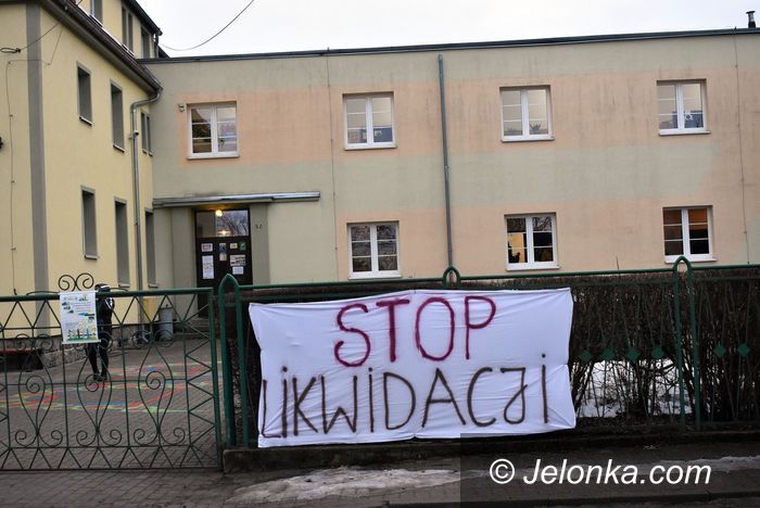 Sosnówka, Miłków: Poseł R. Obaz interweniuje w sprawie likwidacji dwóch szkół