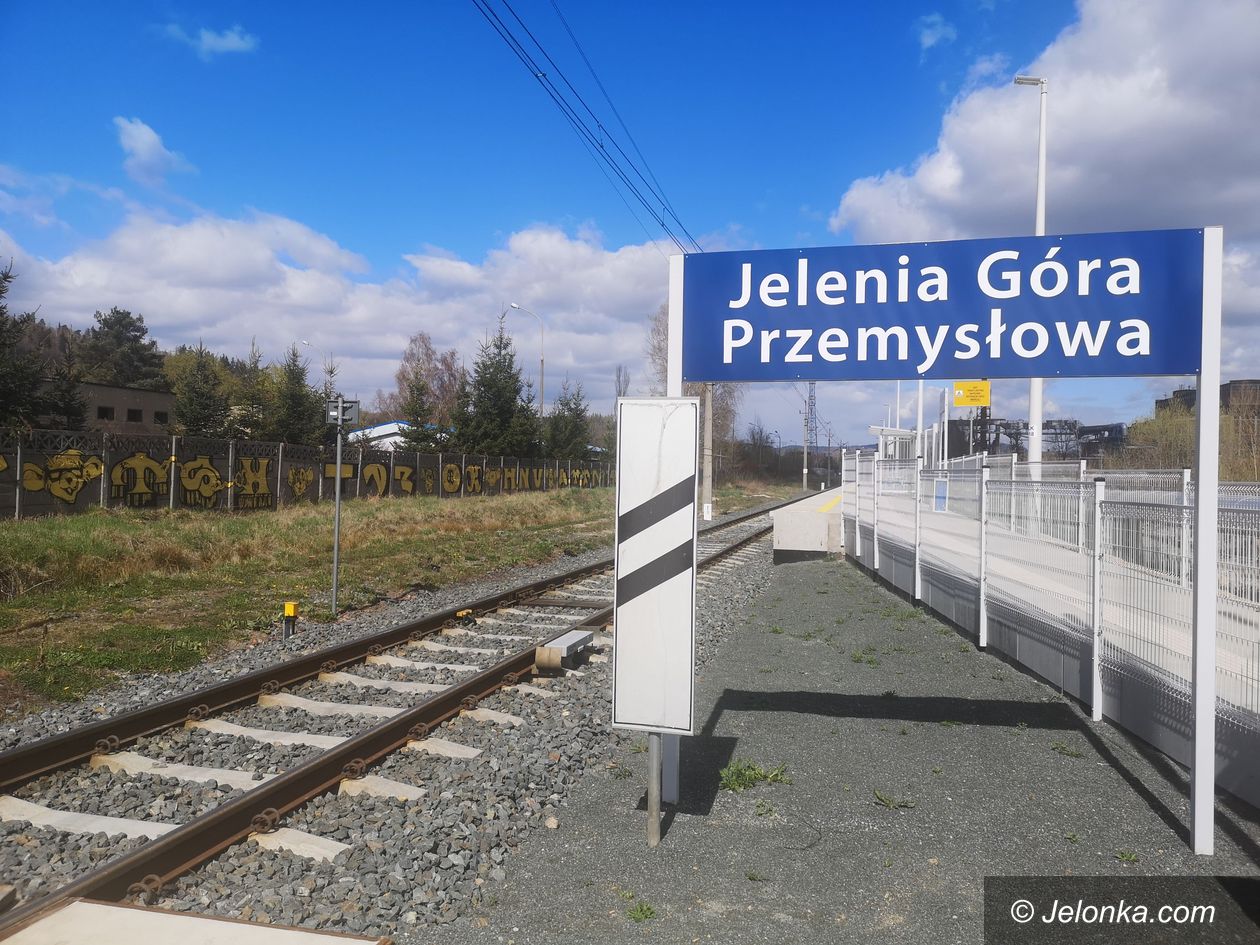Jelenia Góra: Dojścia do przystanków kolejowych po otwarciu ofert