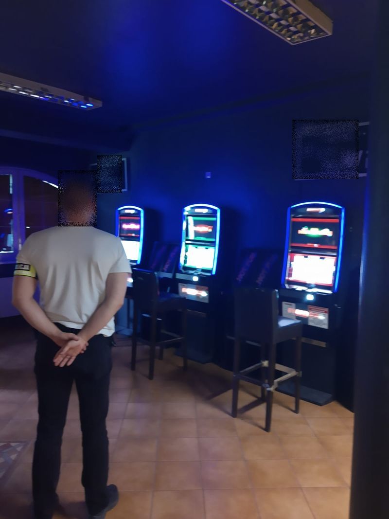Piechowice: „Nalot” na automaty do gier hazardowych