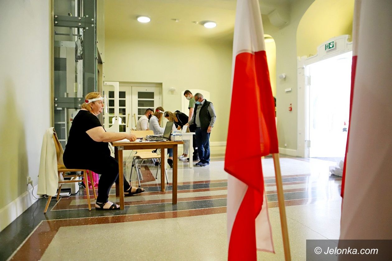 Polska: Polacy wybierają prezydenta (aktualizacja)
