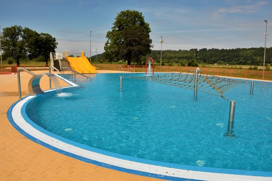 Lwówek Śląski: Otwarcie basenu w Lwówku
