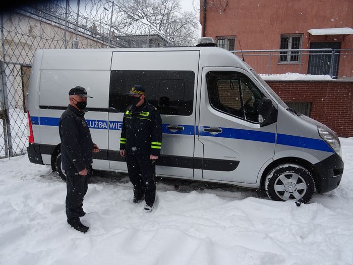 Jelenia Góra: Areszt przekazał auto straży miejskiej
