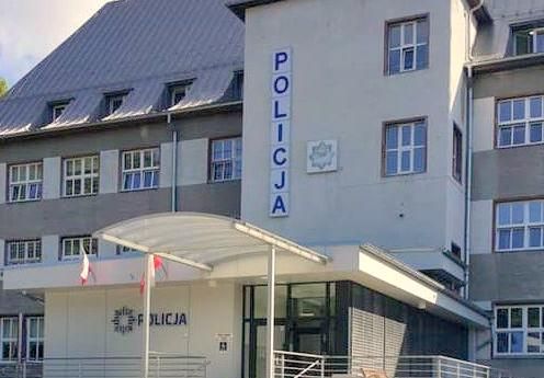 Jelenia Góra: Spotkanie w sieci policjantów z seniorami