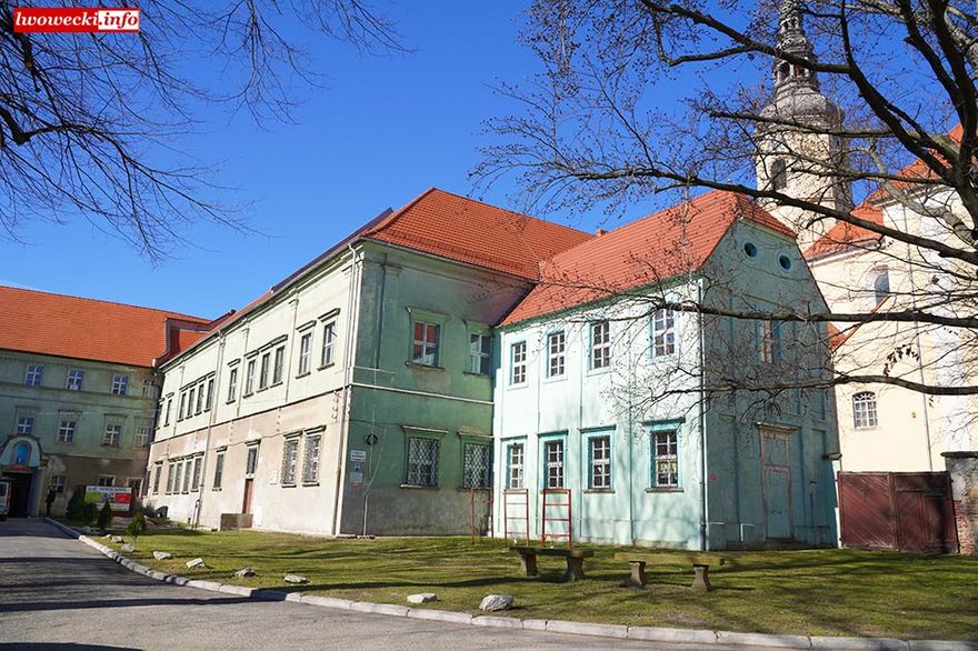 Lubomierz: Klasztor do remontu