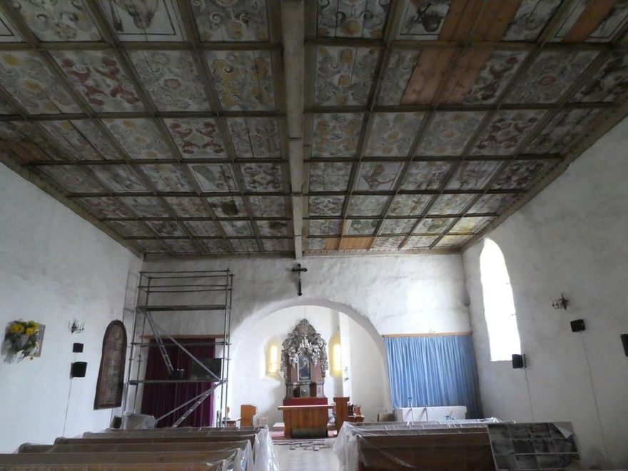 Olszyna: Renowacja stropu w olszyńskim kościele