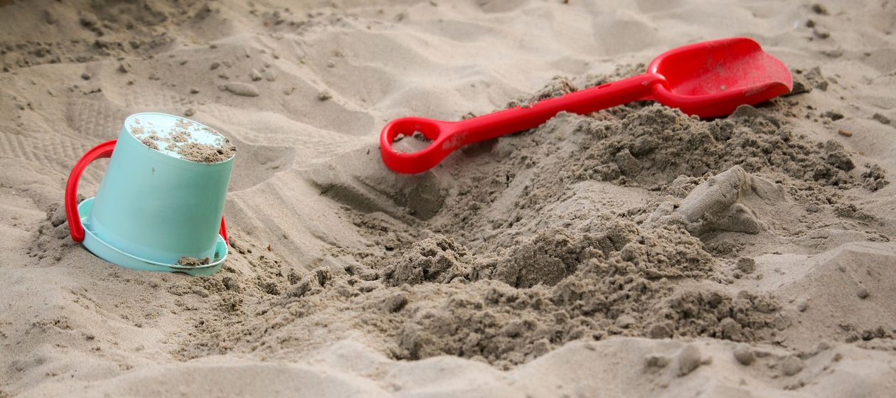 Jelenia Góra: Chciał ukraść piasek z piaskownicy