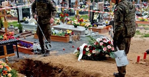 Lubań: Niewybuch na cmentarzu
