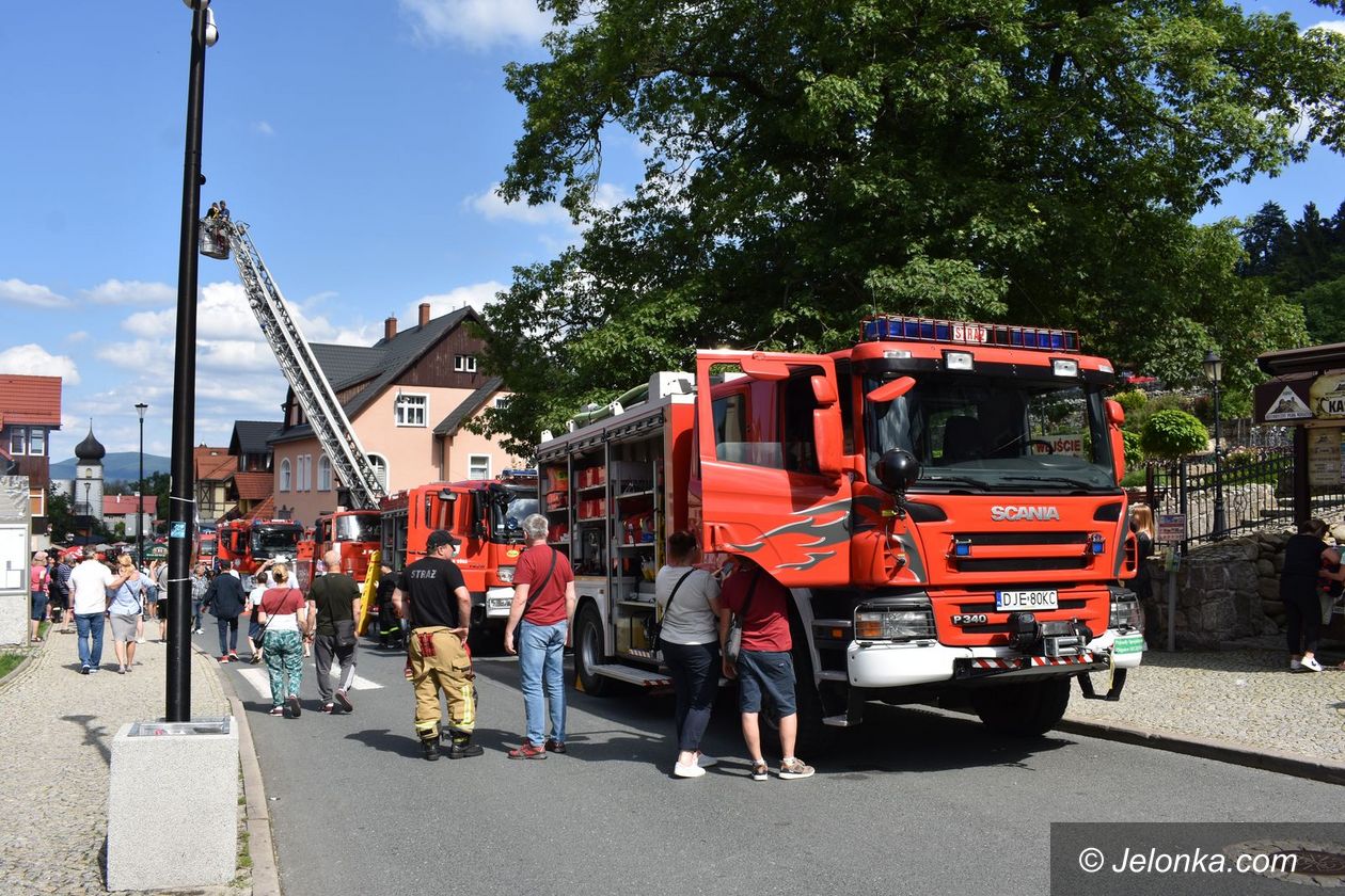 Karpacz: Festyn ze strażakami