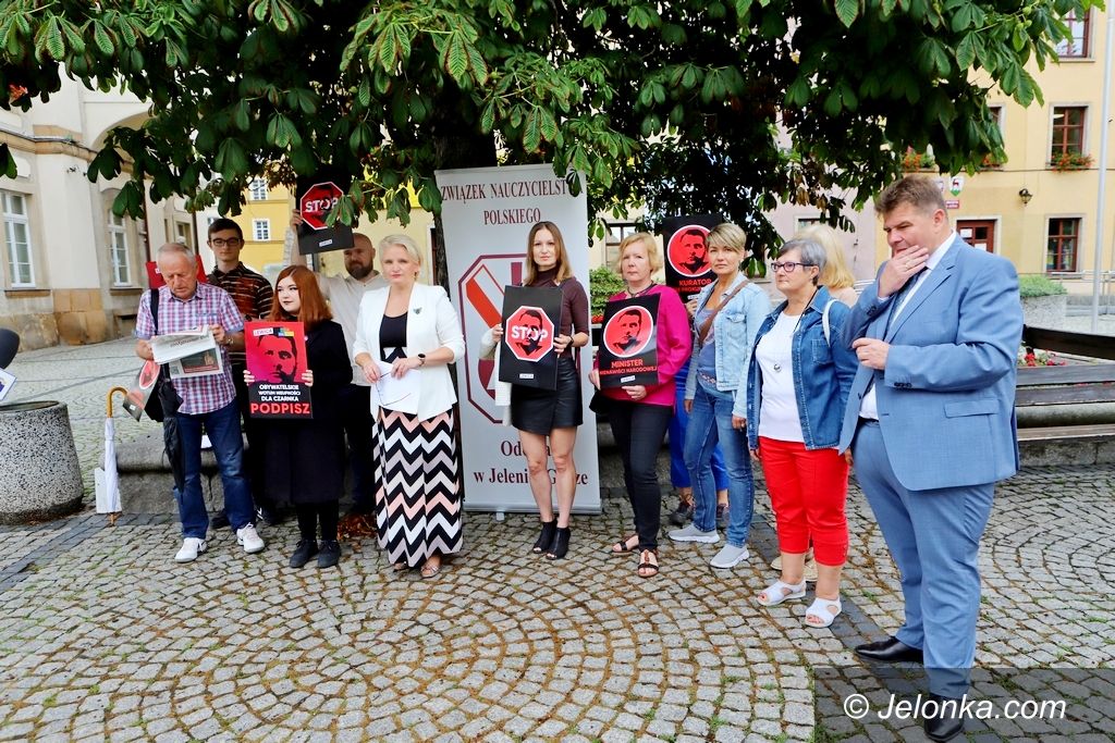 Jelenia Góra: Chcą odwołania P. Czarnka, ministra edukacji i nauki
