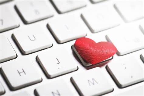 Kraj: Dzień Wirtualnej Miłości