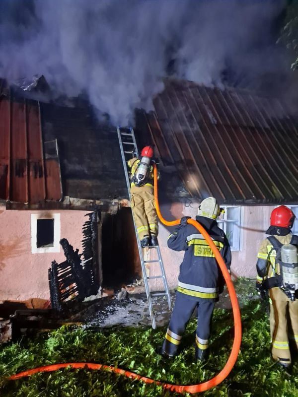 Mirsk: Uratowana z pożaru