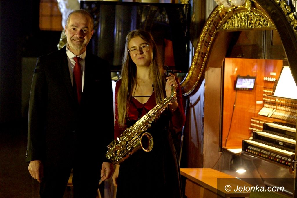 Jelenia Góra: Na organy i saksofon