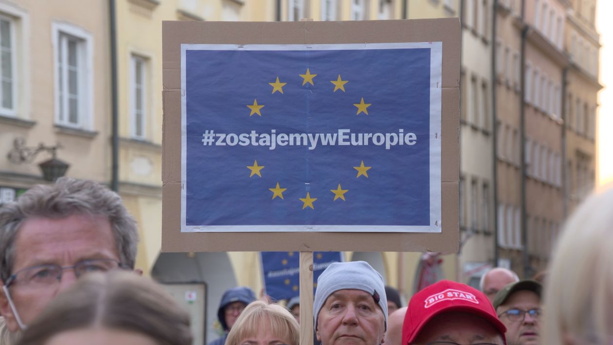 Jelenia Góra: Manifestowali poparcie dla obecności Polski w UE