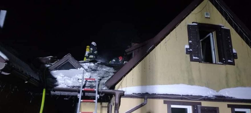 Kowary: Pożar dachu w Kowarach