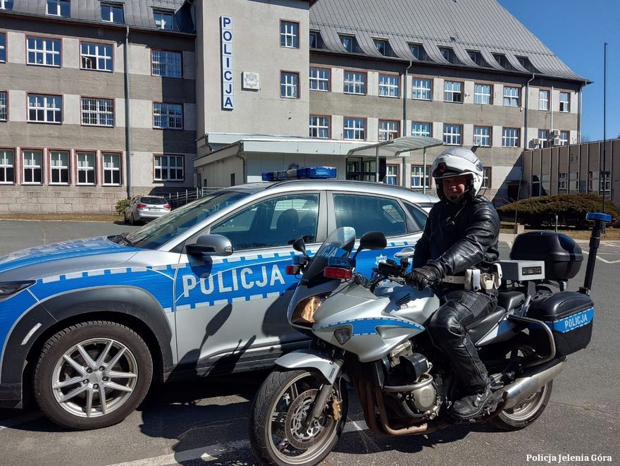 Powiat: Patrole na motocyklach