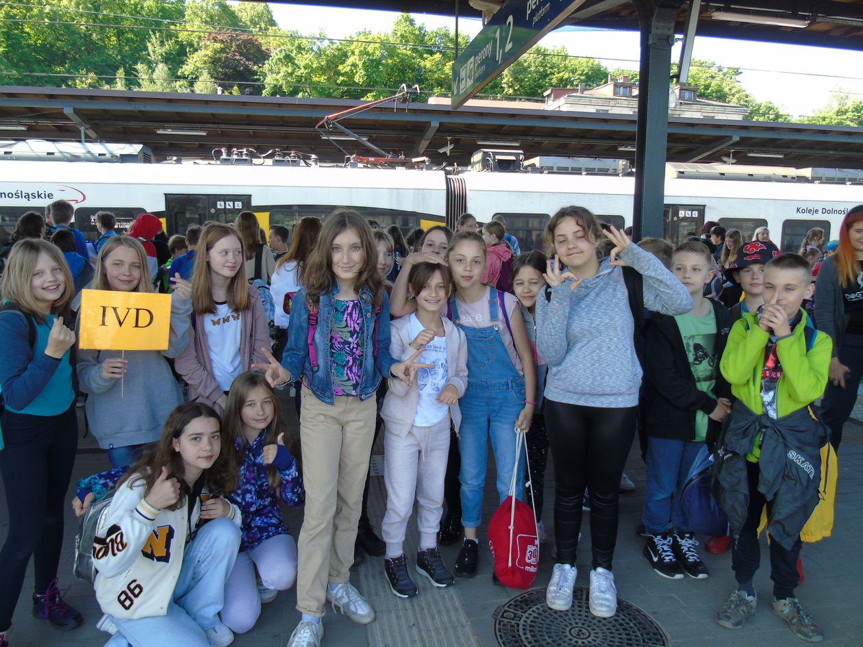 Jelenia Góra: Rajd Chrobrego to tradycja Szkoły Podstawowej nr 2