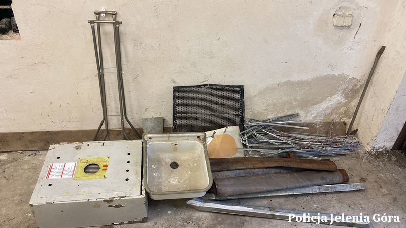 Jelenia Góra: Dwukrotnie okradł budynek w remoncie