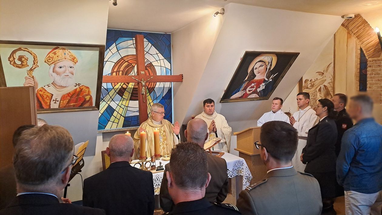 Jelenia Góra: Biskup z wizytą w areszcie