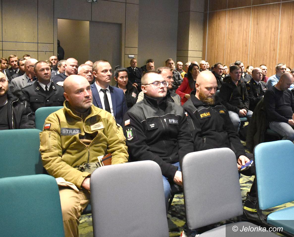 Jelenia Góra: Spotkanie o wsparciu dla strażaków – ochotników