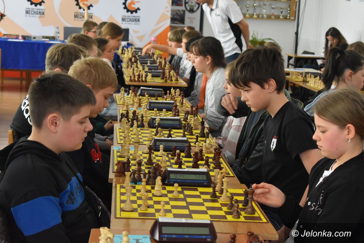 Jelenia Góra: Wiosenny turniej szachowy w "Mechaniku"